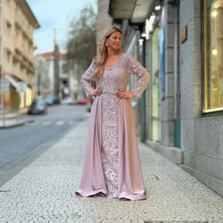 VESTIDO PEDRARIA DUPLA SAIA