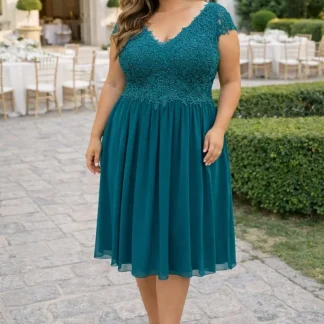 VESTIDO CURTO EM PEDRARIA