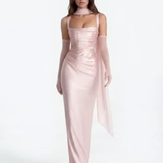 Vestido largo satinado con escote cuadrado