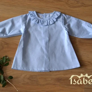 Camisa azul bebé com folho