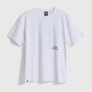 WHITE UNIVERSAL TEE